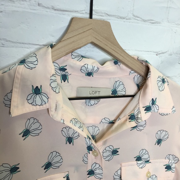 LOFT Long Sleeve Button Down Floral Print Top Size Large - Picture 3 of 7